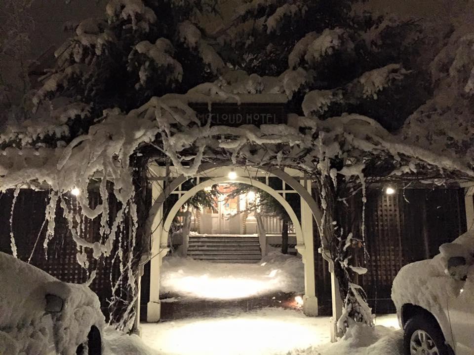 Mccloud Hotel エクステリア 写真